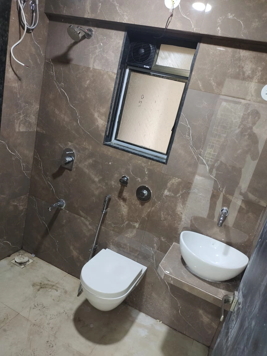 2 BHK Flat for Sale in Vaishno Heights, Malad East